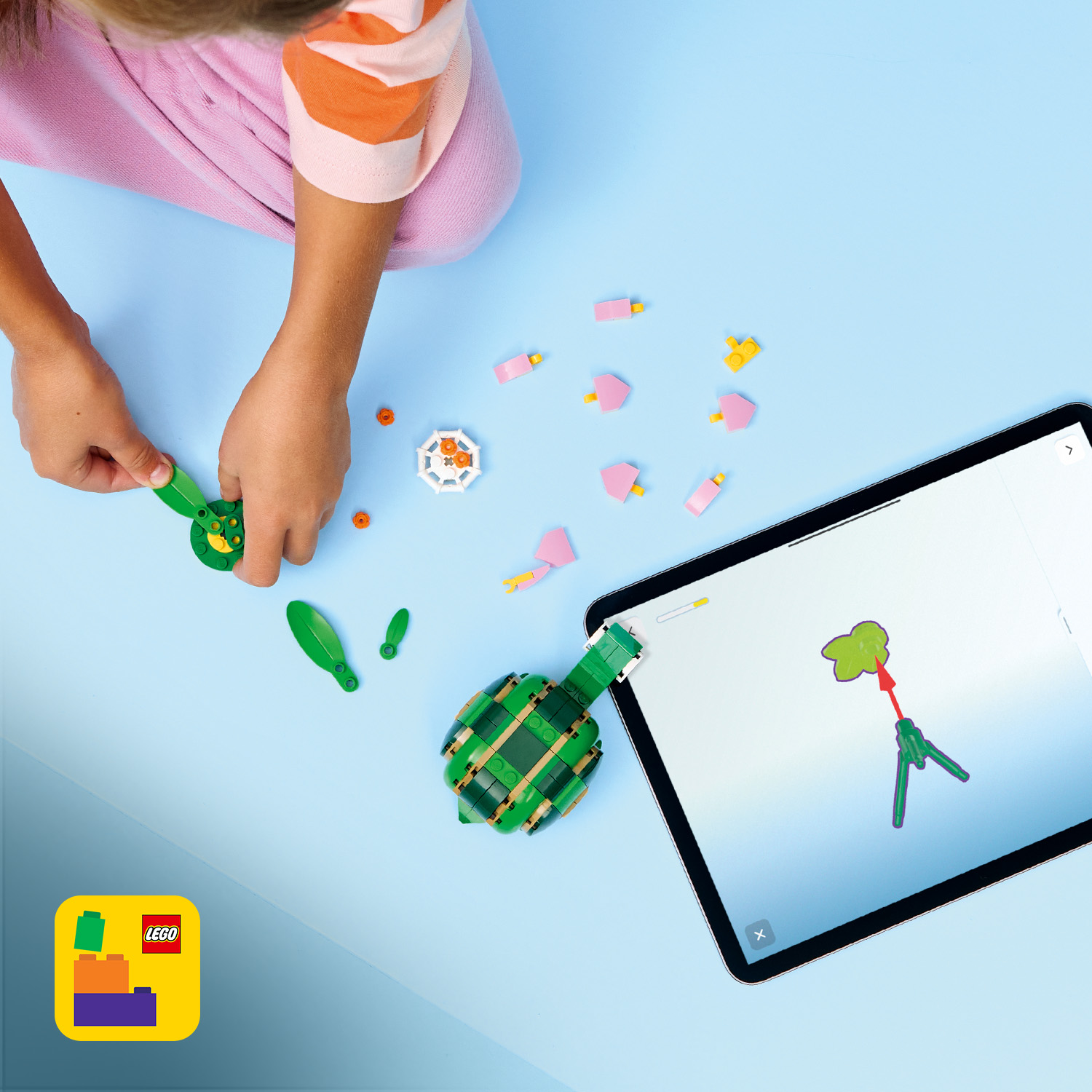 Včetně interaktivního návodu na stavění ve 3D