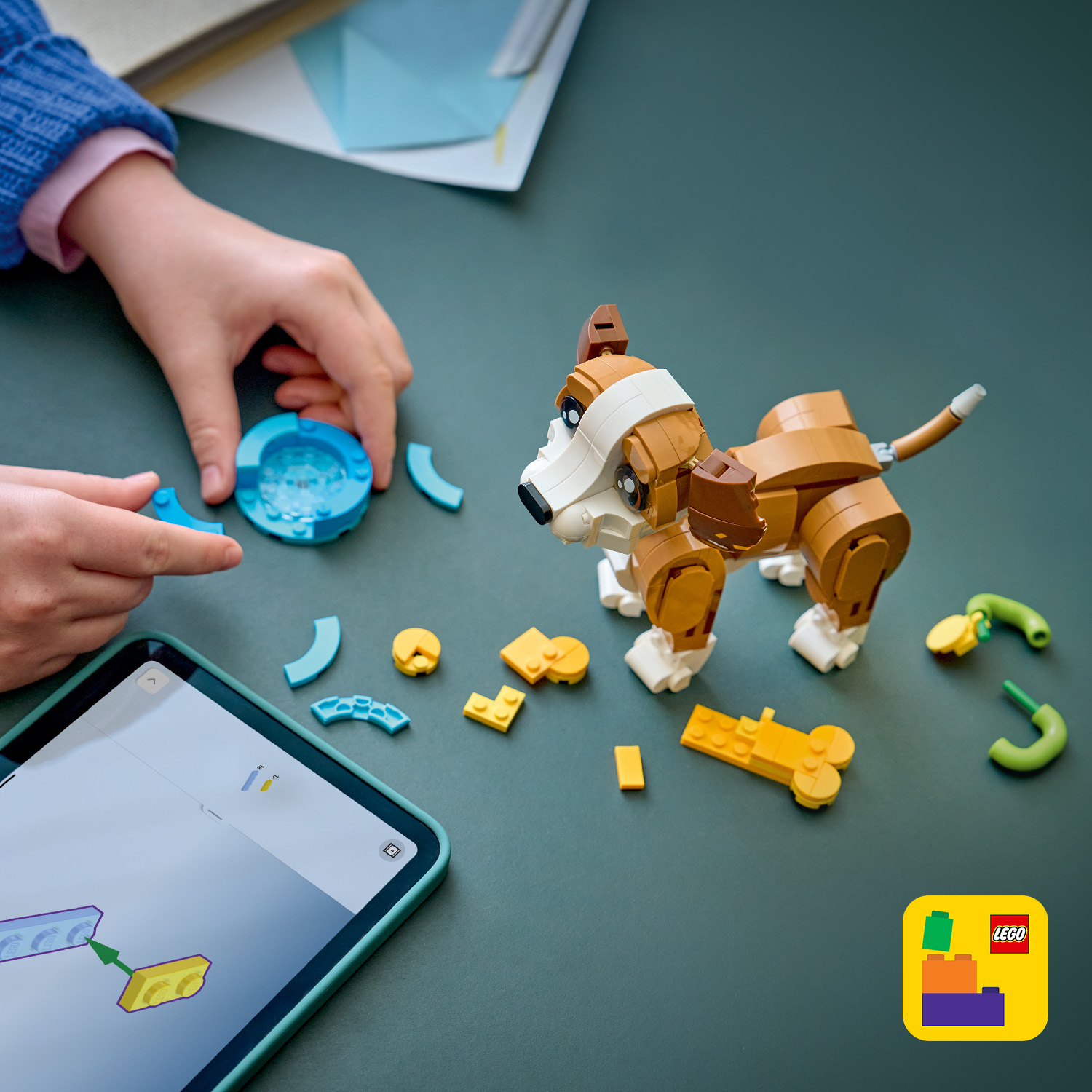 Včetně interaktivního návodu na stavění ve 3D