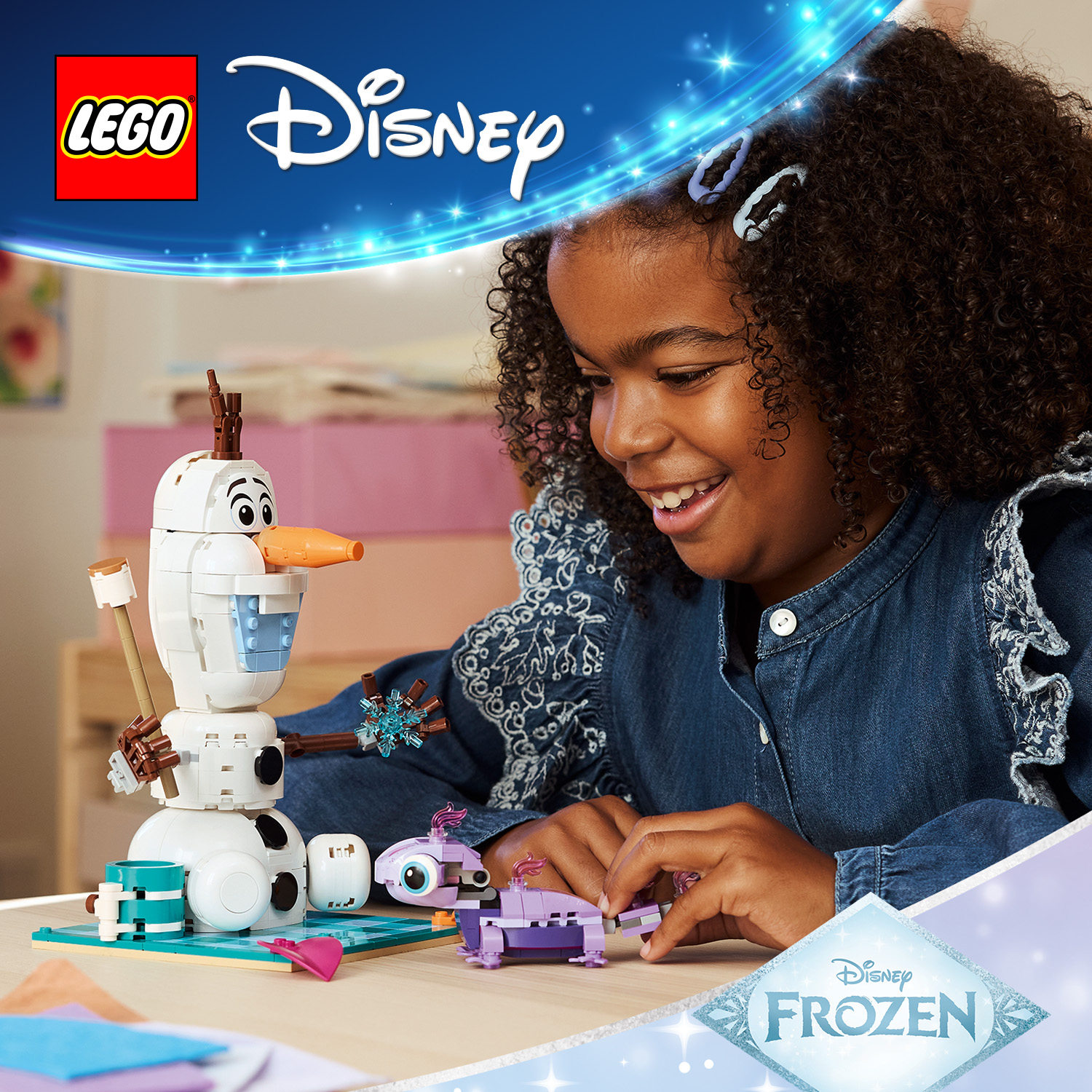 Zábava při stavění s Olafem a Brunim z dílny Disney