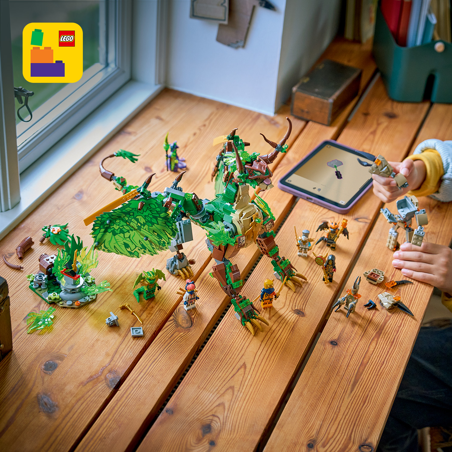 Včetně interaktivního návodu na stavění ve 3D