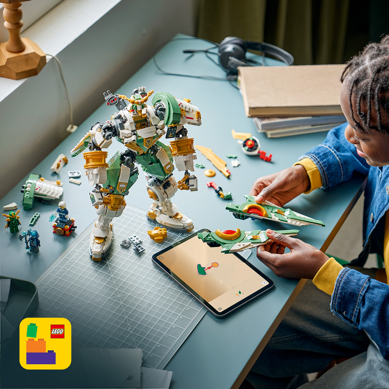 Včetně interaktivního návodu na stavění ve 3D