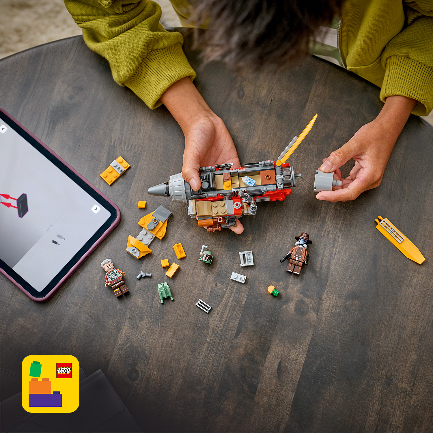 Včetně interaktivního návodu na stavění ve 3D