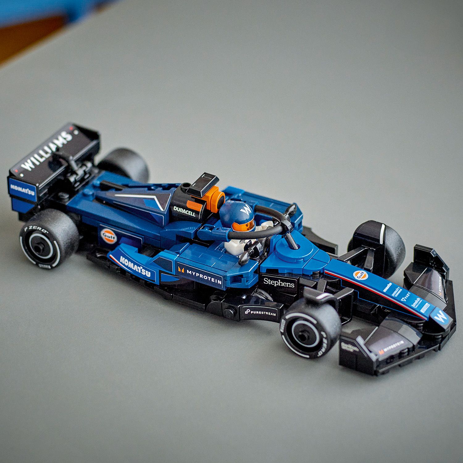 Auto F1® na hraní i na výstavku