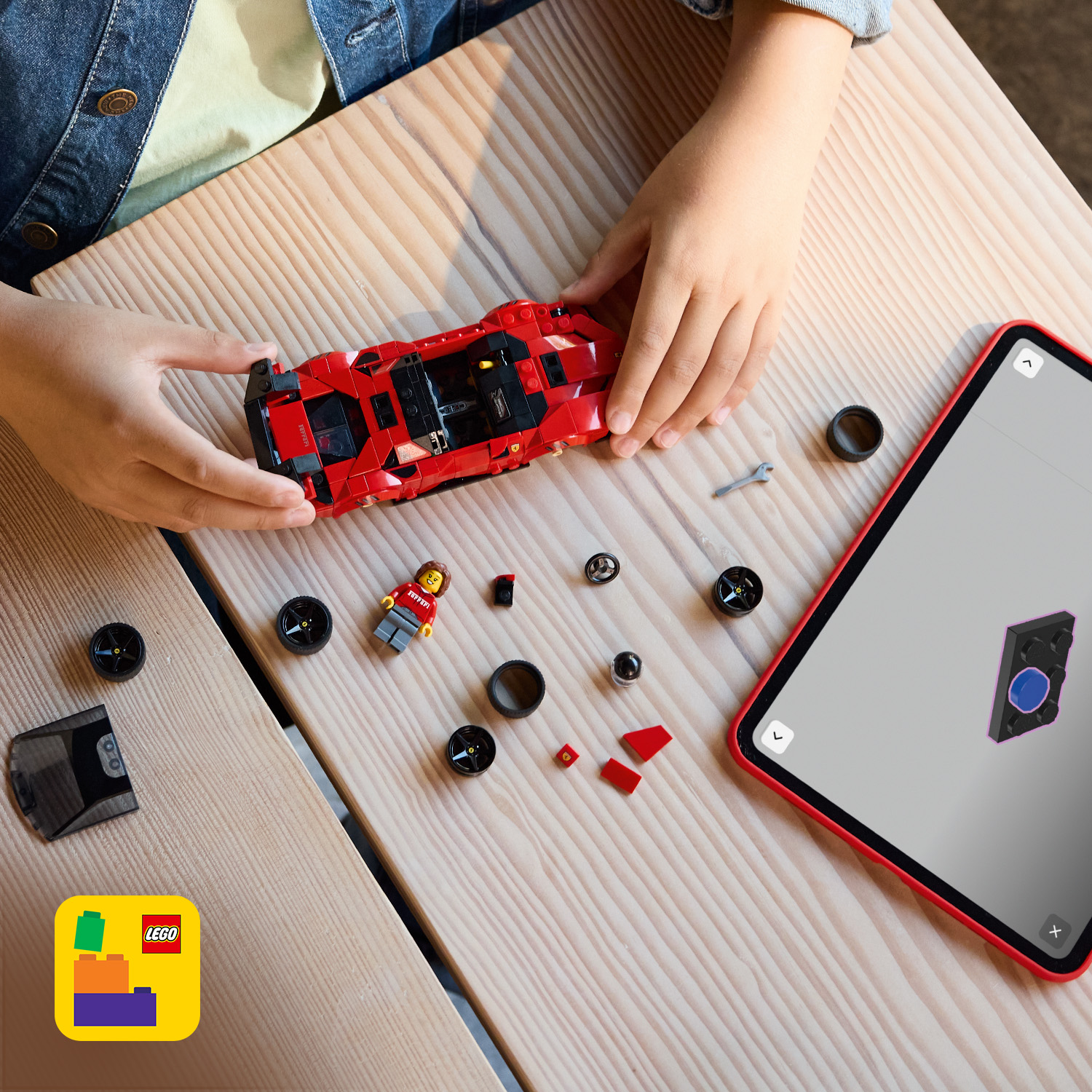 Včetně interaktivního návodu na stavění ve 3D